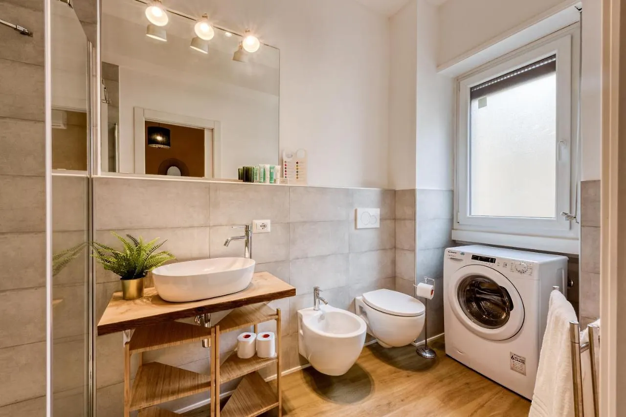 Sweett - Solari Apartment Milan Italy